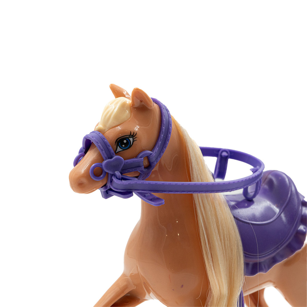 8786