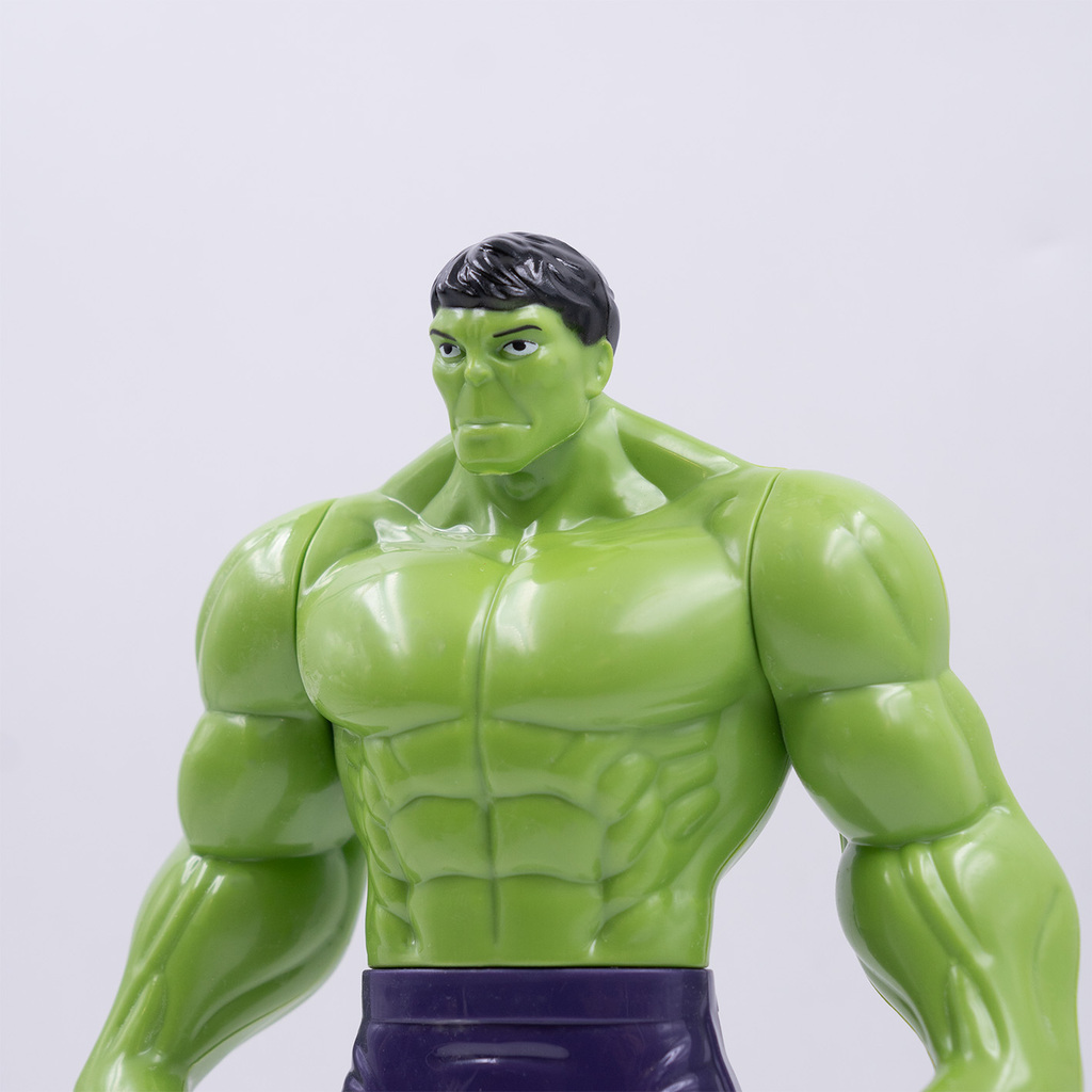 8877