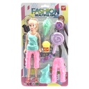 MUÑECA CON ACCESORIOS