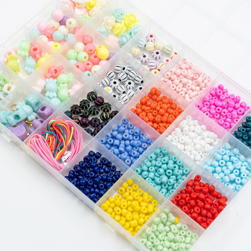 SET DE BIJOUTERIE CON CAJA PLASTICA PARA GUARDAR 18,5 X 12,5 X 2 CM